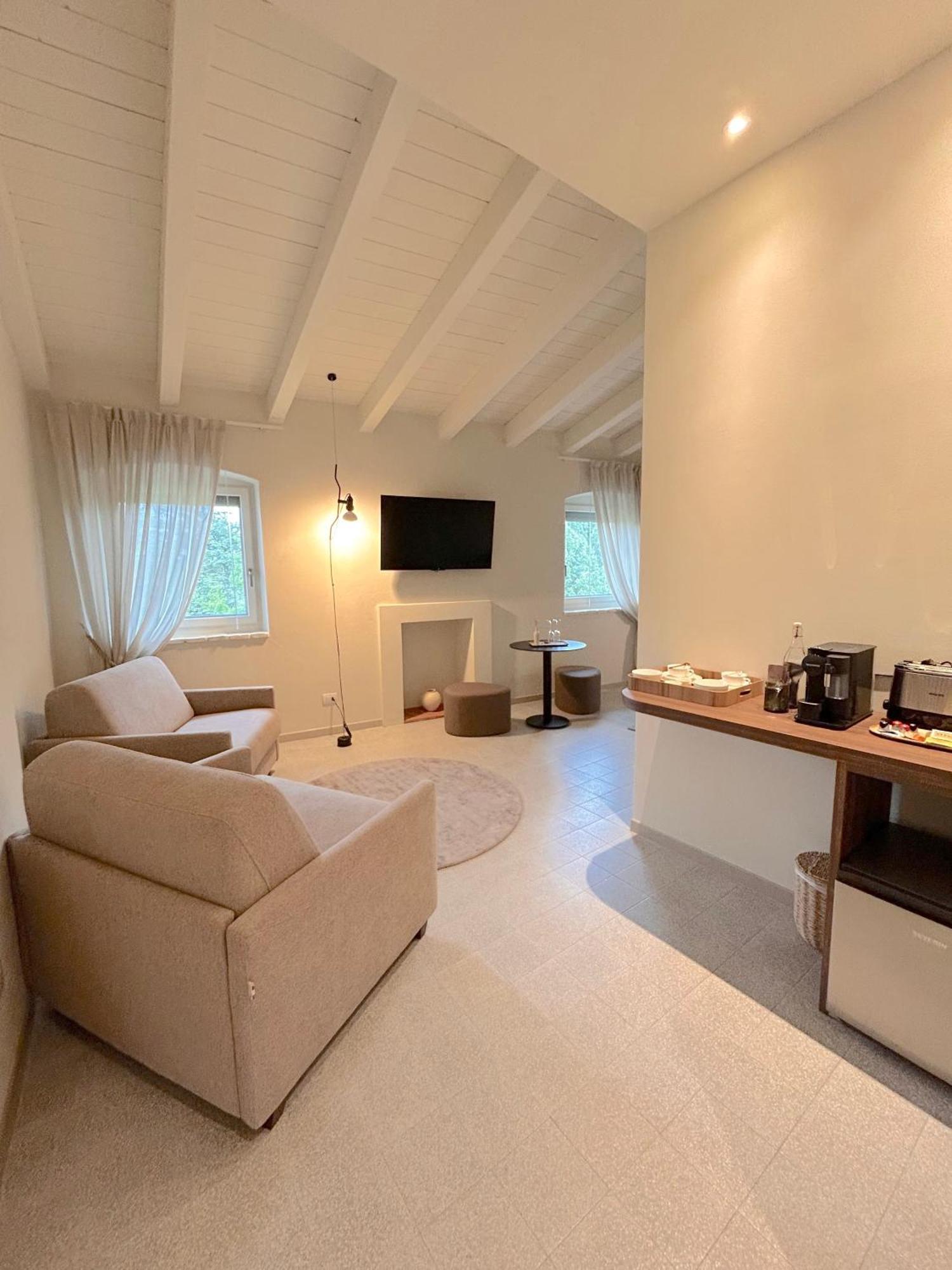 The Lake Suites Com - Luxury Stay In Lazise Exterior photo
