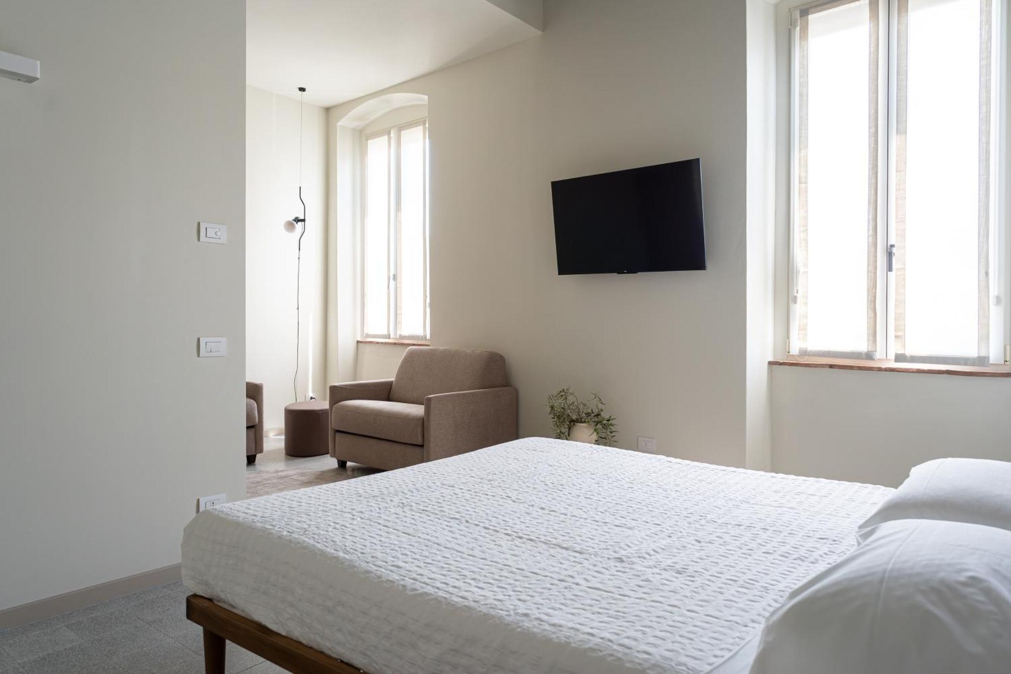 The Lake Suites Com - Luxury Stay In Lazise Exterior photo